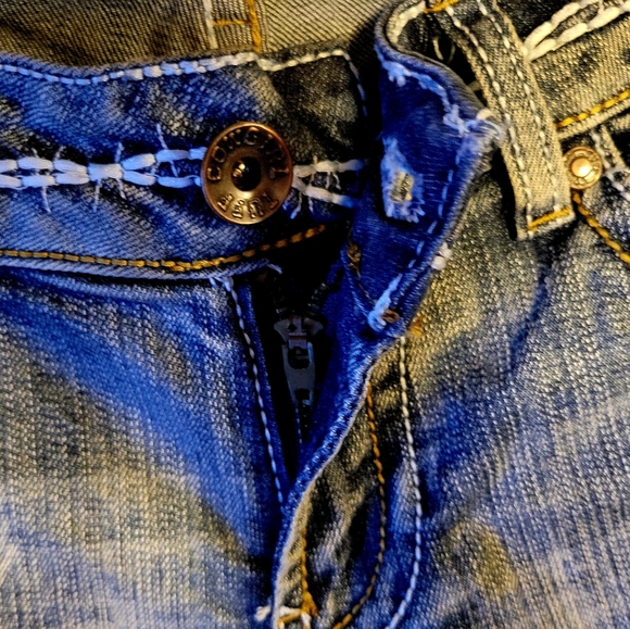 Cowgirl Tuff jeans - Picture 7 of 11